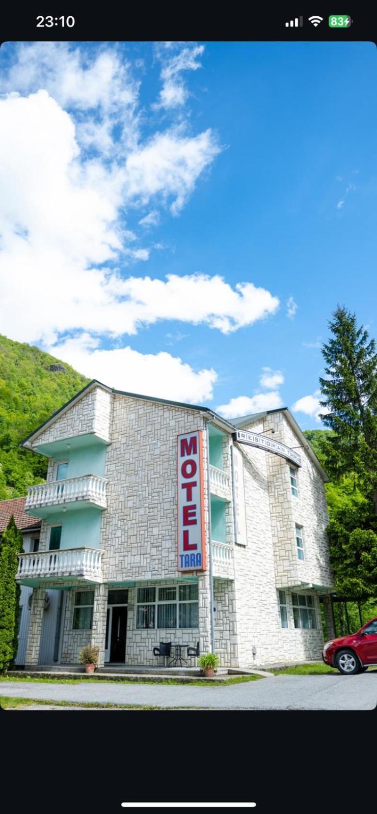 Motel Taraモイコヴァツ エクステリア 写真